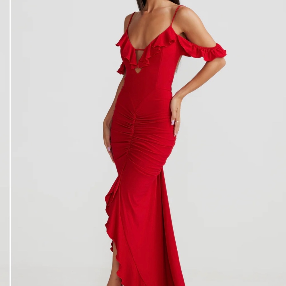 Red Dress - Picture 2 of 5